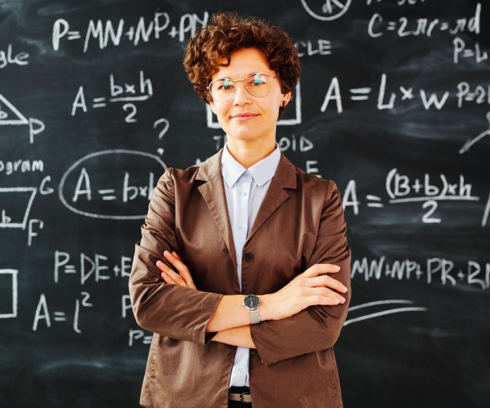 Profesora de Algebra